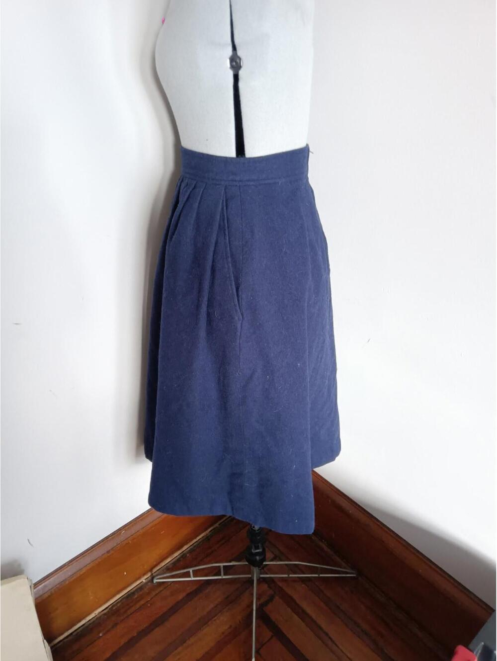 Vintage Wool Skirt Sz 12 Navy Blue With Pockets 80s Claude pleated elegant